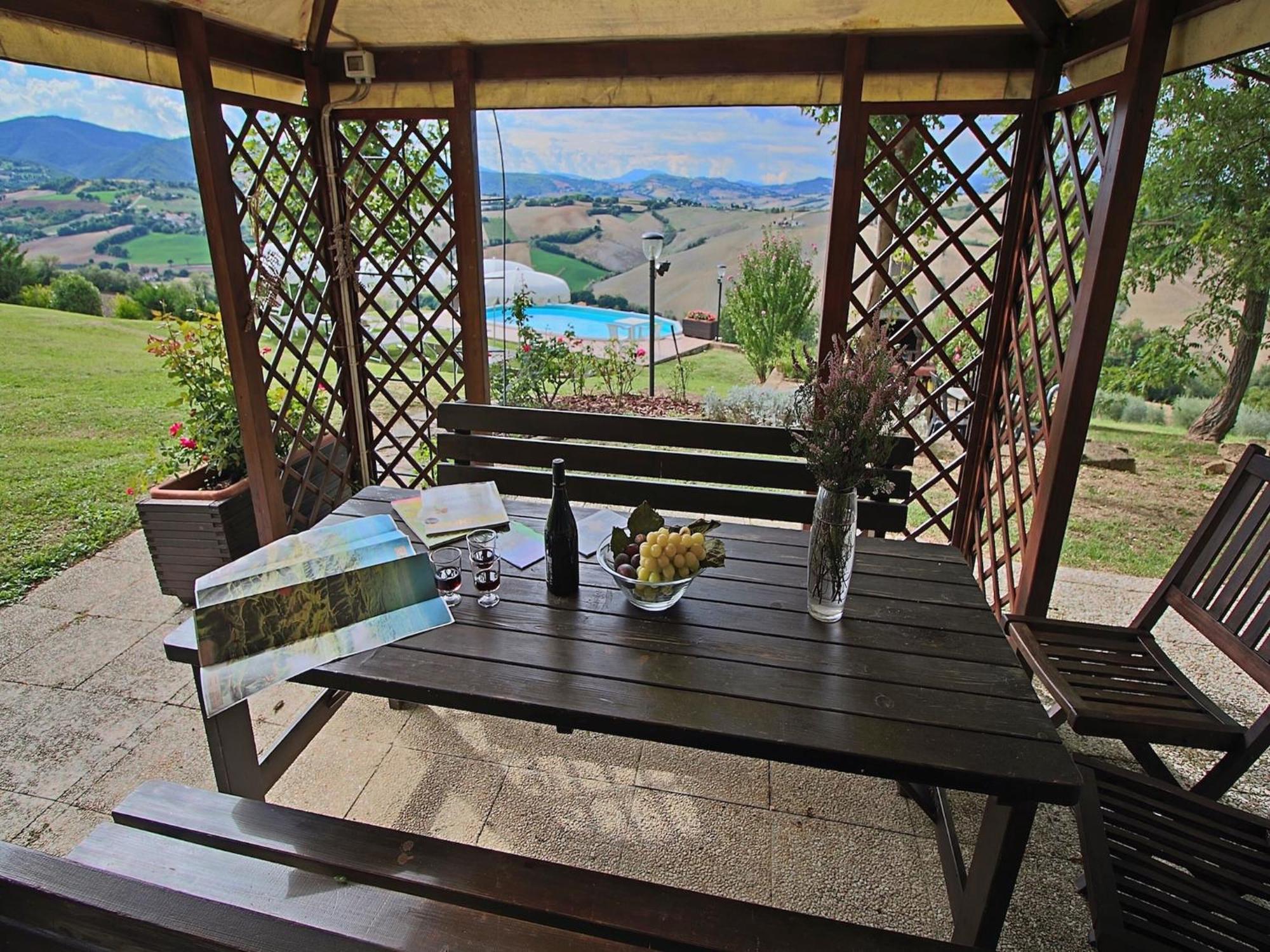 Nice Flat In Arcevia With Swimming Pool Exterior photo