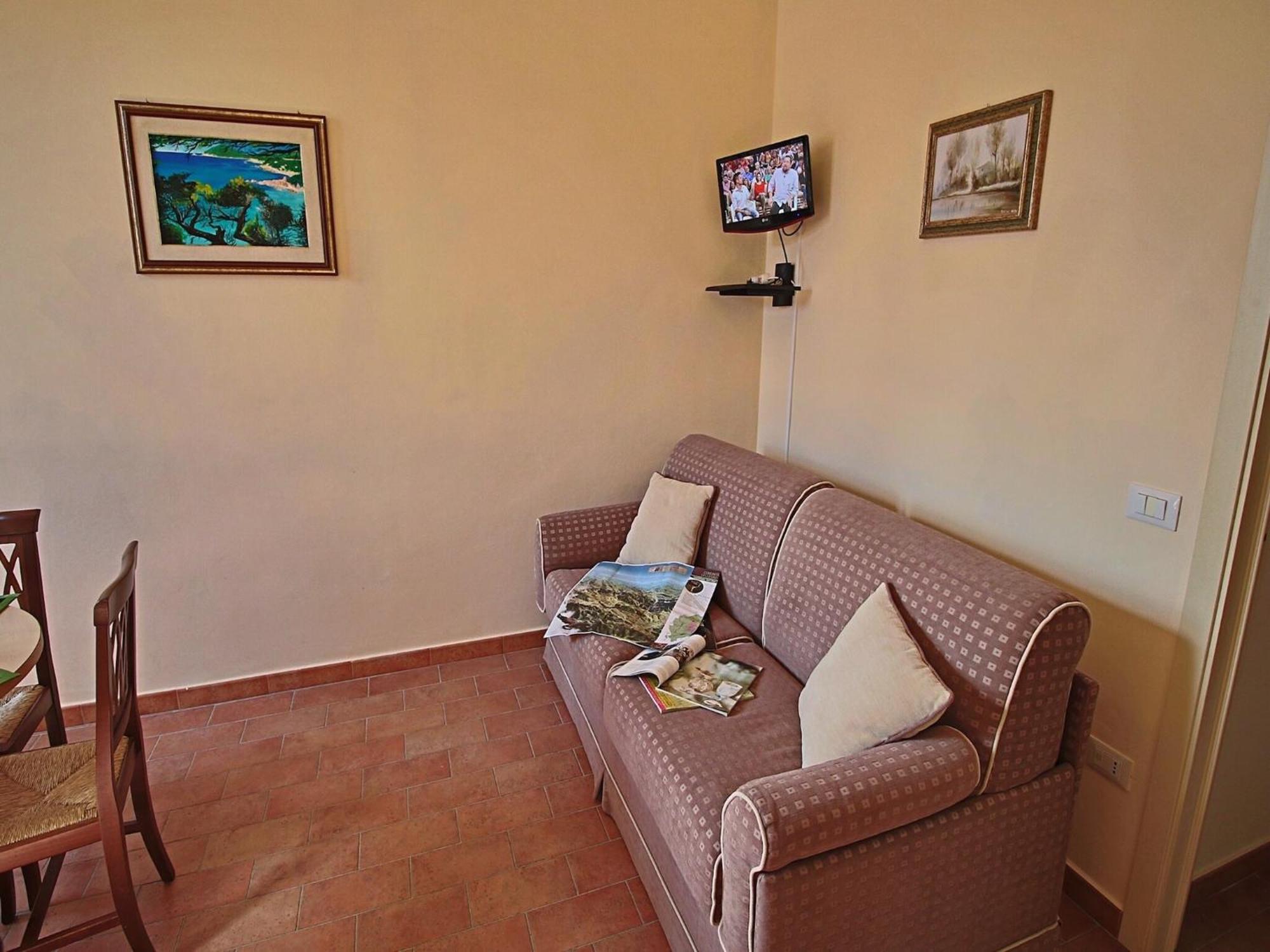 Nice Flat In Arcevia With Swimming Pool Exterior photo
