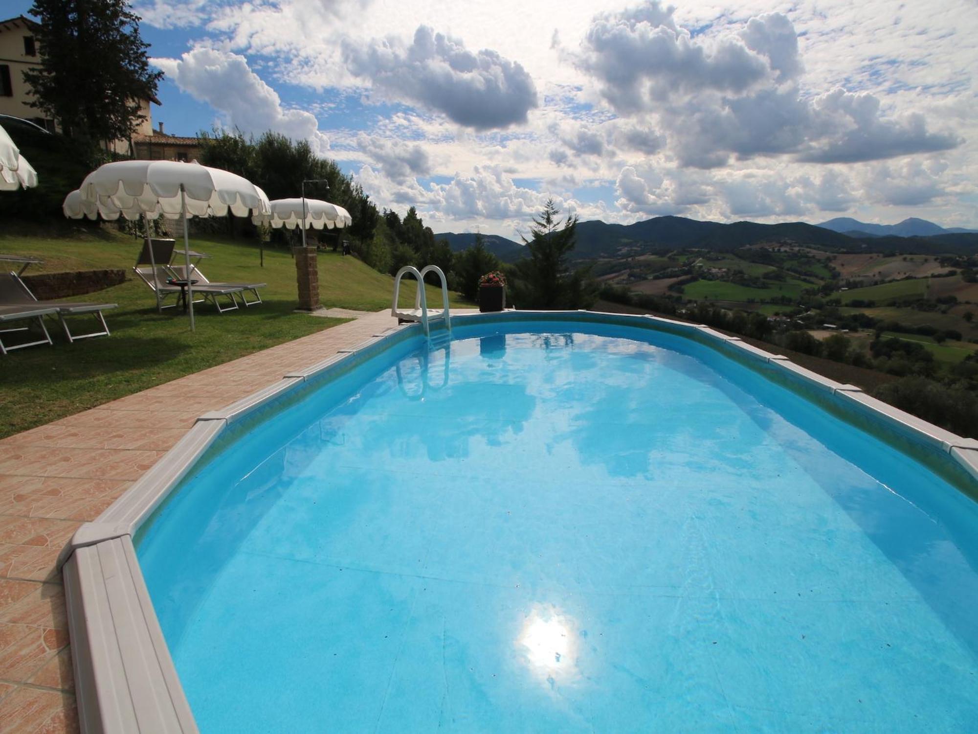 Nice Flat In Arcevia With Swimming Pool Exterior photo