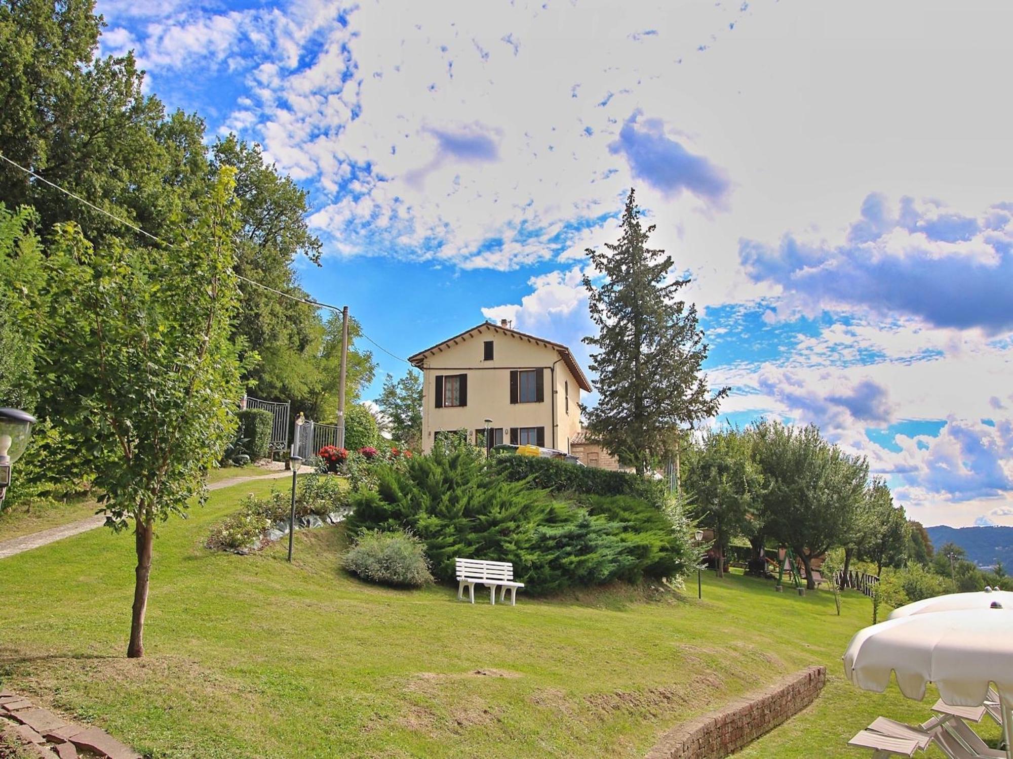 Nice Flat In Arcevia With Swimming Pool Exterior photo